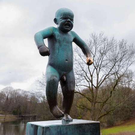 Even-More-Messed-Up-Statues-Mad-Baby-Vigeland-Park.jpg
