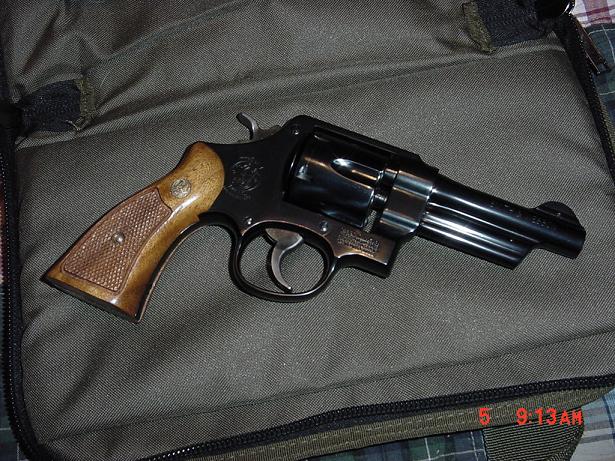 Attached picture 1087826-Model22WithCorrectGrips.JPG